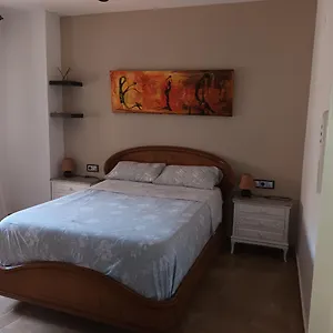 Piso En El Centro De Con Garaje Incluido Gratis Appartamento